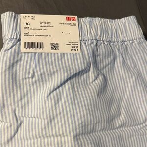 Uniqlo Light Blue and White Striped Ankle Pants - L/G